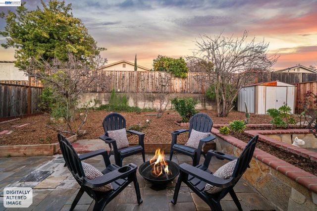 21330 21330 TYEE STREET, Castro Valley, CA 94546