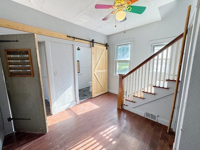 1225 23rd Avenue, Rock Island, IL 61201