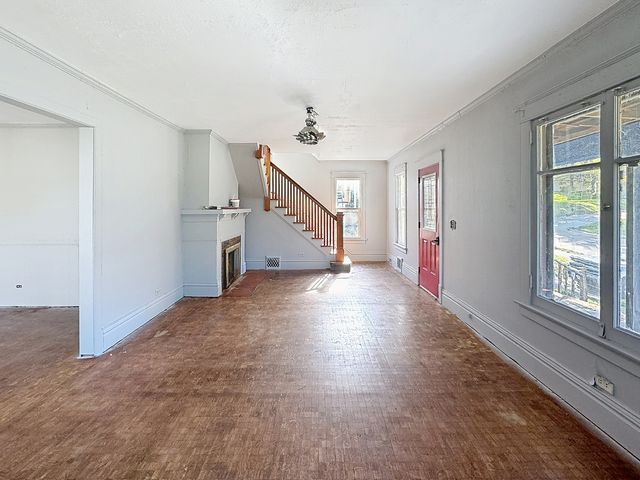 1225 23rd Avenue, Rock Island, IL 61201