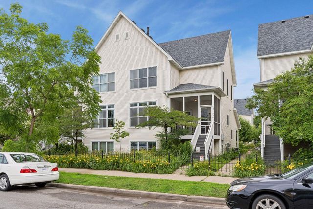 724 E 25th Street, Minneapolis, MN 55404