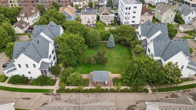 724 E 25th Street, Minneapolis, MN 55404