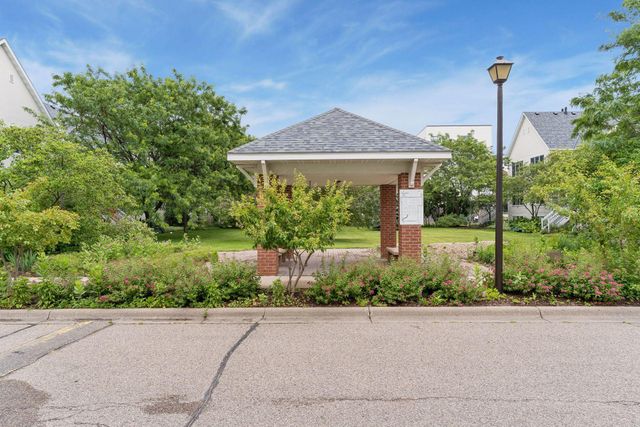 724 E 25th Street, Minneapolis, MN 55404