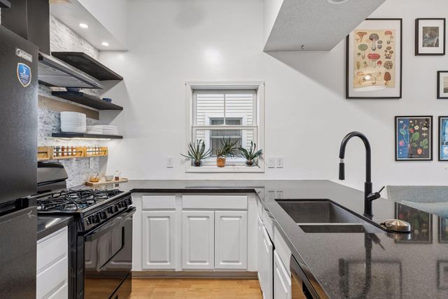 724 E 25th Street, Minneapolis, MN 55404