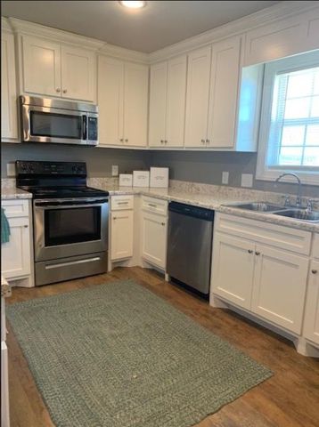 1414 Triple K Ave, Lawrenceburg, TN 38464