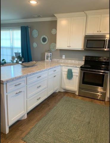 1414 Triple K Ave, Lawrenceburg, TN 38464