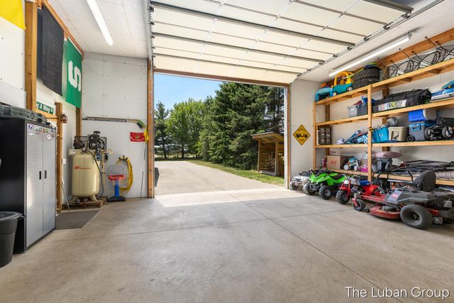 6669 Fillmore Street, Allendale, MI 49401
