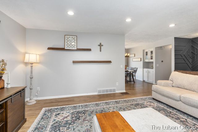 6669 Fillmore Street, Allendale, MI 49401