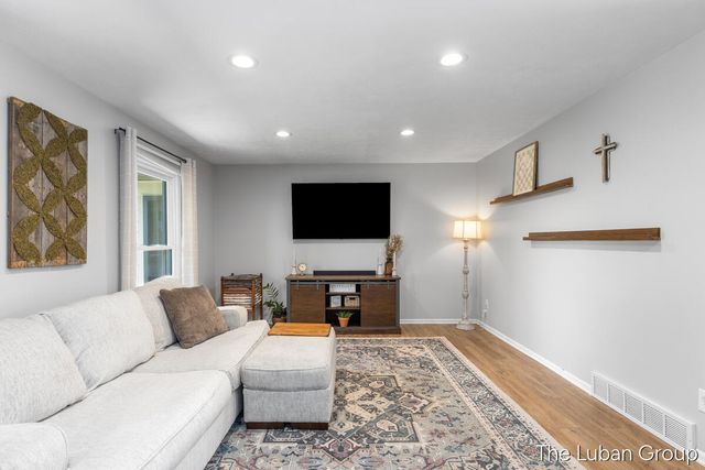 6669 Fillmore Street, Allendale, MI 49401