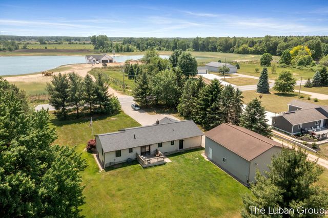 6669 Fillmore Street, Allendale, MI 49401