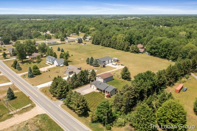 6669 Fillmore Street, Allendale, MI 49401