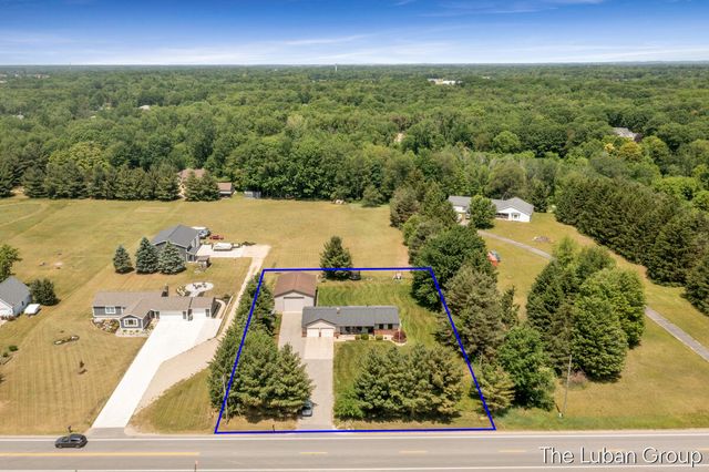 6669 Fillmore Street, Allendale, MI 49401
