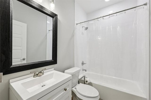 250 Stagecoach Road, Oxford, GA 30054