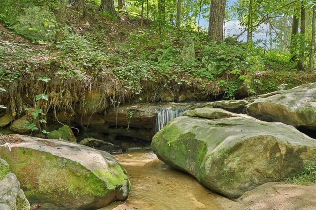 250 Stagecoach Road, Oxford, GA 30054