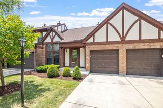 3050 Ashton Court, Westchester, IL 60154