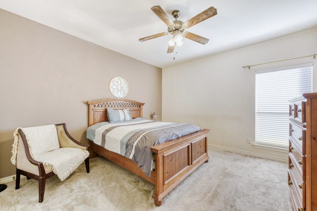 1820 Lake Glen Trail, Mansfield, TX 76063