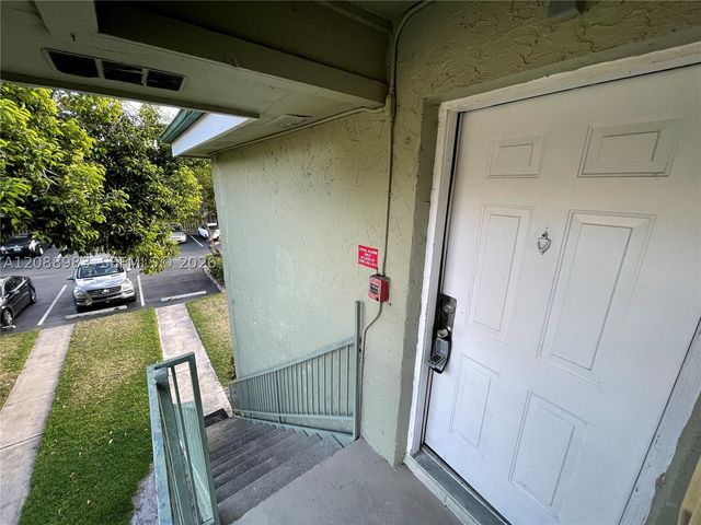 8739 NW 39th St 8739, Sunrise, FL 33351