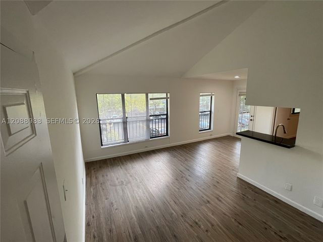 8739 NW 39th St 8739, Sunrise, FL 33351
