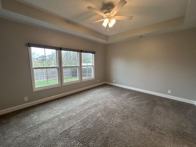 2692 Remington Trce, Clarksville, TN 37043