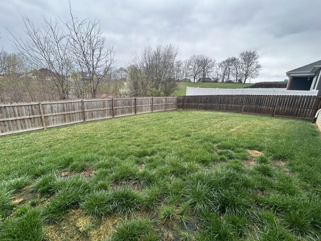 2692 Remington Trce, Clarksville, TN 37043