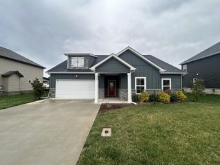 2692 Remington Trce, Clarksville, TN 37043