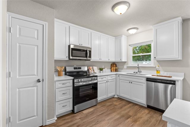 1624 Greenway Court, Midlothian, TX 76065