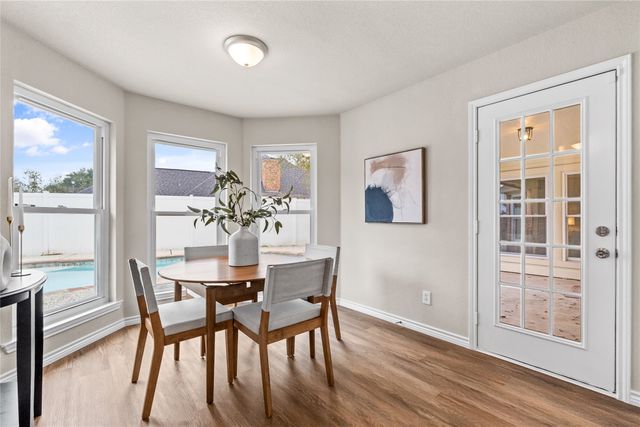 1624 Greenway Court, Midlothian, TX 76065