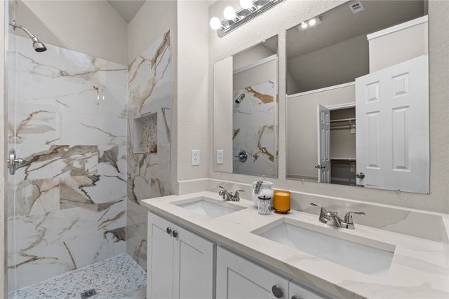 1624 Greenway Court, Midlothian, TX 76065