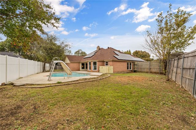 1624 Greenway Court, Midlothian, TX 76065