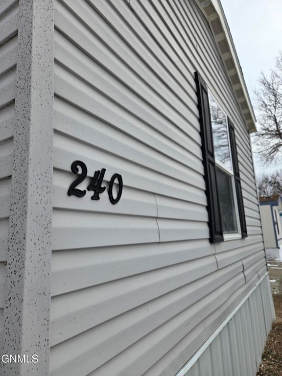 2500 Centennial Road, Bismarck, ND 58503 photo 3