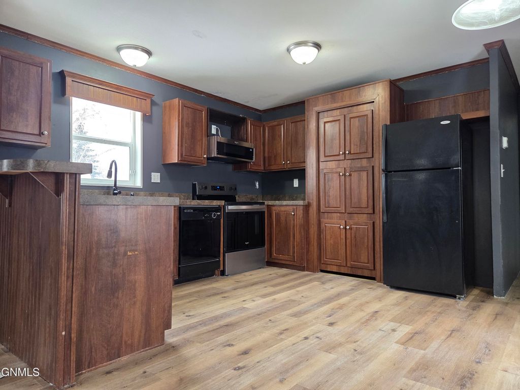 2500 Centennial Road, Bismarck, ND 58503 photo 7