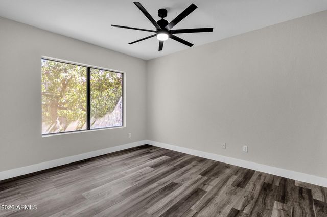 7008 E GOLD DUST Avenue 217, Paradise Valley, AZ 85253