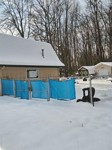 2167 N Shore Drive, Prescott Village, MI 48756