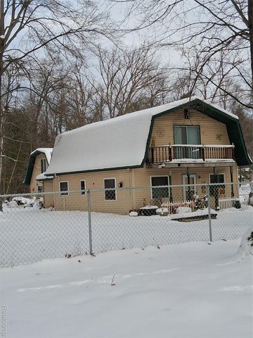 2167 N Shore Drive, Prescott Village, MI 48756