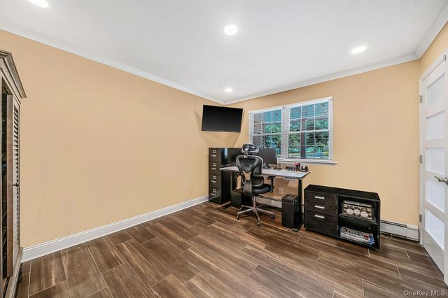 320 Peconic Avenue, Medford, NY 11763