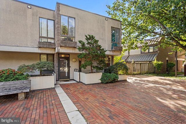 2350 SORREL CT, Baltimore, MD 21209