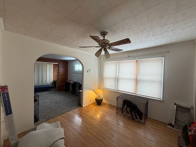 12504 Maple Avenue, Blue Island, IL 60406