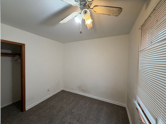 12504 Maple Avenue, Blue Island, IL 60406