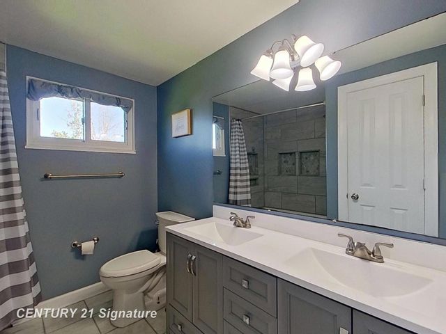 10098 N Lewis Road, Clio, MI 48420
