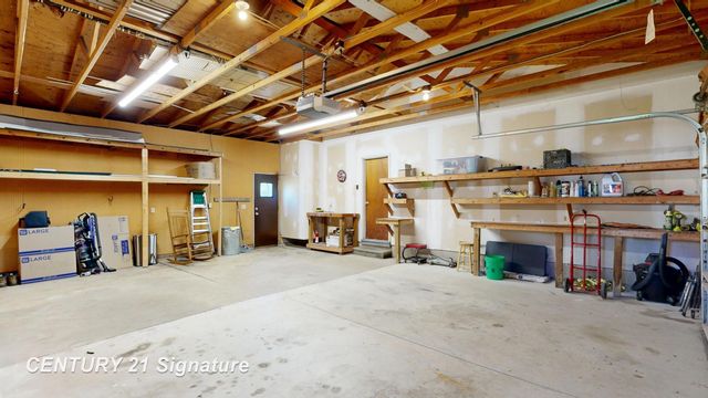 10098 N Lewis Road, Clio, MI 48420