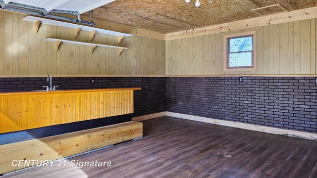 10098 N Lewis Road, Clio, MI 48420