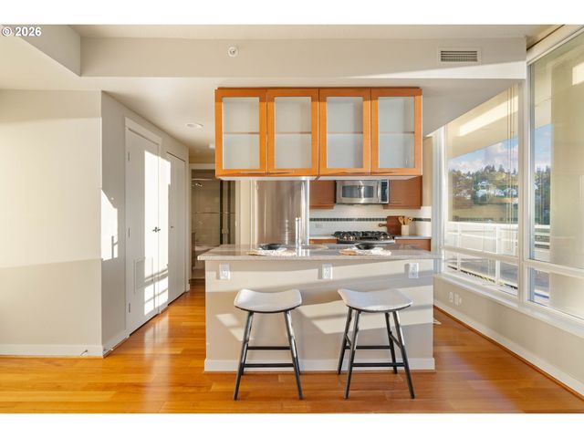 1500 Sw 11TH Ave 2302, Portland, OR 97201