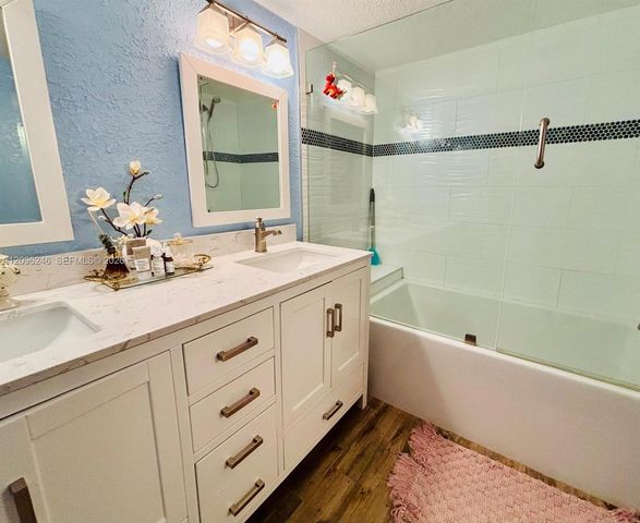 7515 NW 79th Avenue 216, Tamarac, FL 33321