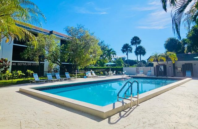 7515 NW 79th Avenue 216, Tamarac, FL 33321