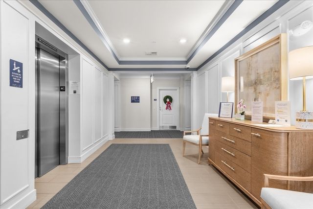 3202 Peters Farm Way 202, Westborough, MA 01581