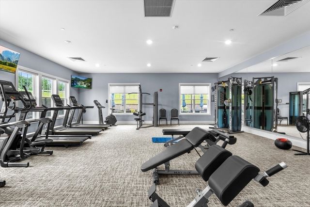 3202 Peters Farm Way 202, Westborough, MA 01581