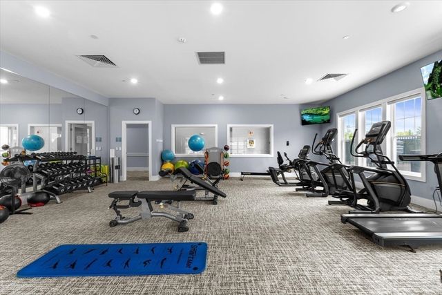 3202 Peters Farm Way 202, Westborough, MA 01581