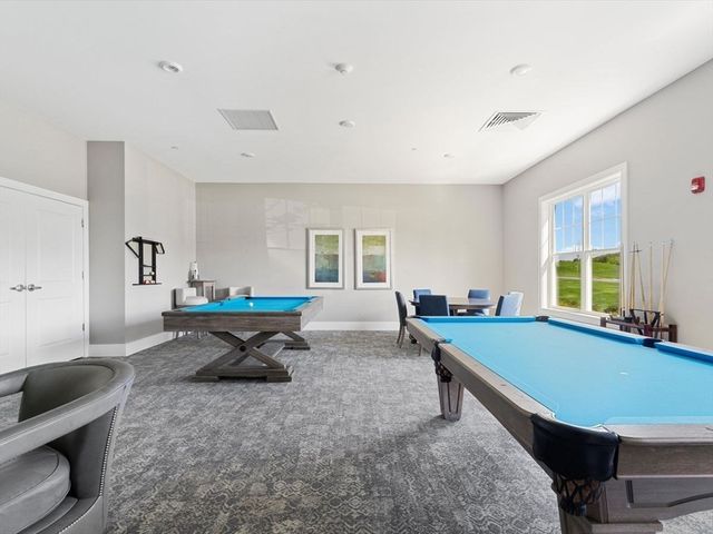 3202 Peters Farm Way 202, Westborough, MA 01581