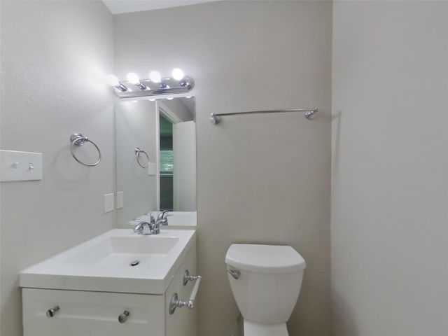 17002 Tibet Road, Friendswood, TX 77546