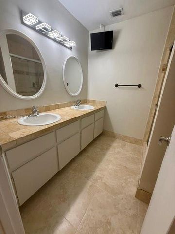 22583 Vistawood Way, Boca Raton, FL 33428
