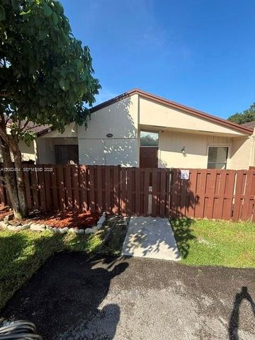 22583 Vistawood Way, Boca Raton, FL 33428